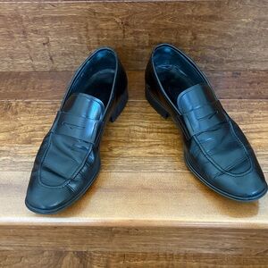 Salvatore Ferragamo Men's Black Leather Loafers